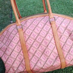 Large vintage Dooney & Bourke duffel